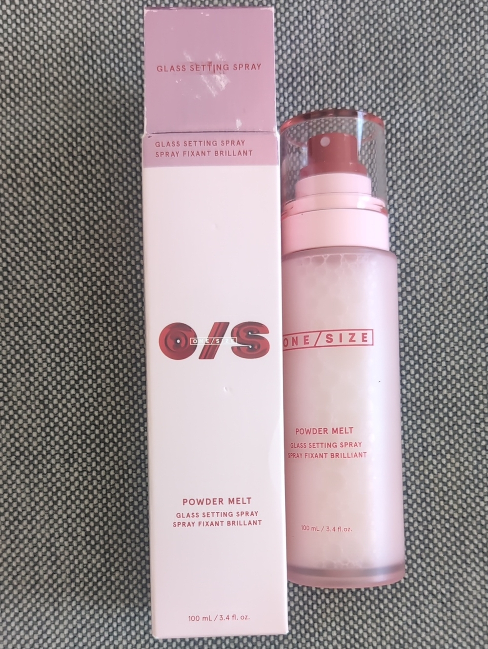 One Size Powder Melt Setting Spray
